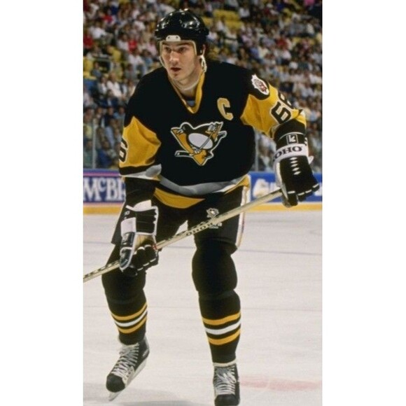 Mario Lemieux (CCM)-(Penguins)-(Yellow)-(Jersey)-(New Cond.)-(Size:XL)-$110.00 - Picture 8 of 12